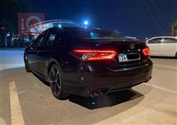 تۆیۆتا کامری